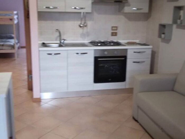 Appartamento bilocale in affitto in Via Giunio Bruto, Rivoltella, Desenzano del Garda