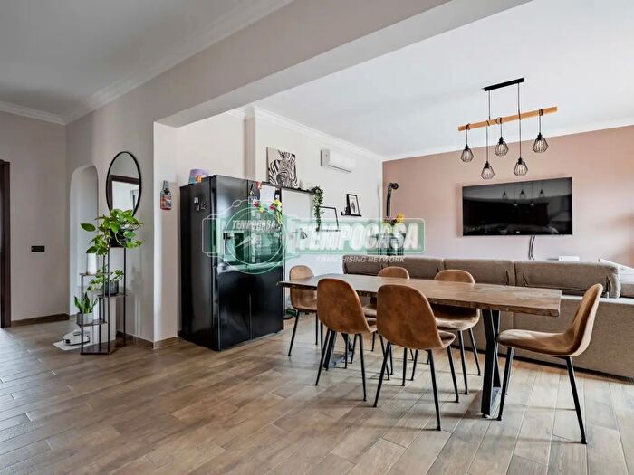 Appartamento quadrilocale in vendita in Via Monte Zebio, Cerveteri