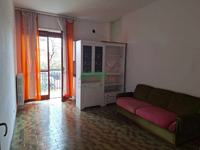 Appartamento monolocale in vendita in Via Cefalù, Milano