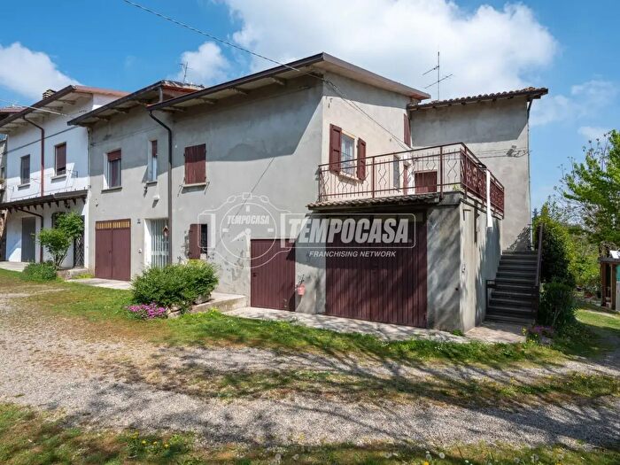 Casa trilocale in vendita in Castellarano