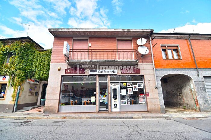 Appartamento trilocale in vendita in Via Torino, Brandizzo