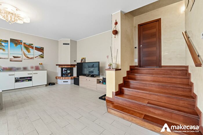 Casa quadrilocale in vendita in Via Sandro Pertini, Casalmaiocco