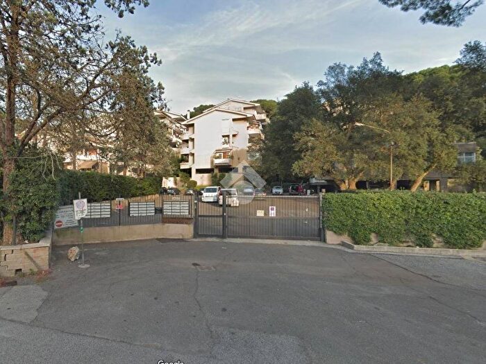 Appartamento monolocale in affitto in Via Ischia di Castro, Tomba di Nerone, Roma
