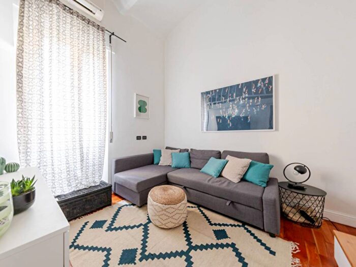 Appartamento bilocale in affitto in Via Giordano Bruno, Paolo Sarpi, Milano