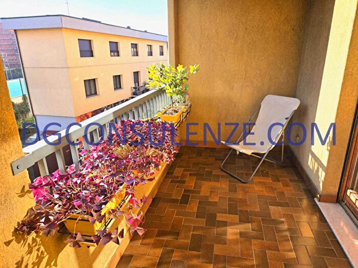 Appartamento bilocale in affitto in Via Ortica, Ortica, Milano