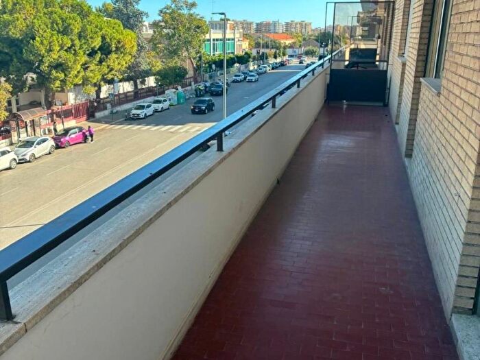 Appartamento quadrilocale in affitto in Viale Luigi Einaudi, San Pasquale, Bari