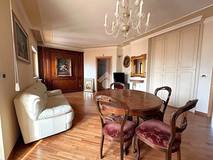 Appartamento bilocale in affitto in Vico III Modugno, Bari