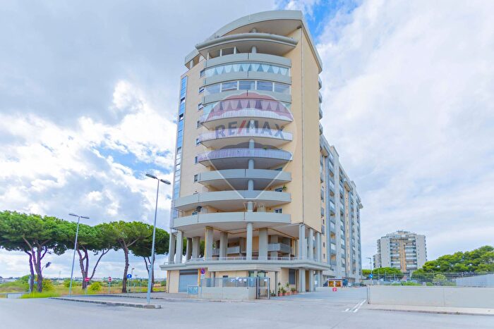 Appartamento quadrilocale in vendita in Viale Europa C, Bari