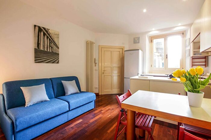 Appartamento monolocale in affitto in Via San Vittore, Milano