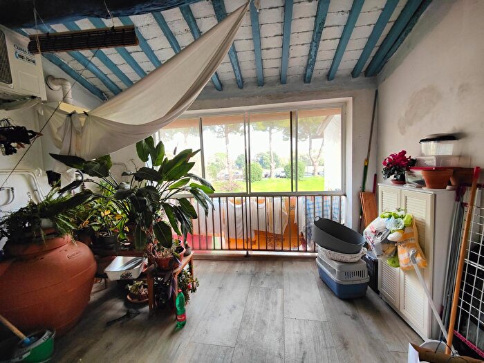 Appartamento con 6 locali in vendita in Carlo Cattaneo, Pisa