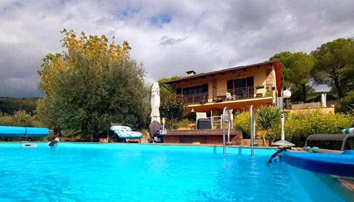 Casa in vendita in Passignano Sul Trasimeno