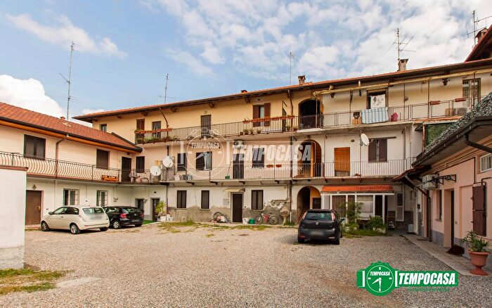 Appartamento bilocale in vendita in Via Guglielmo Marconi, Castellanza