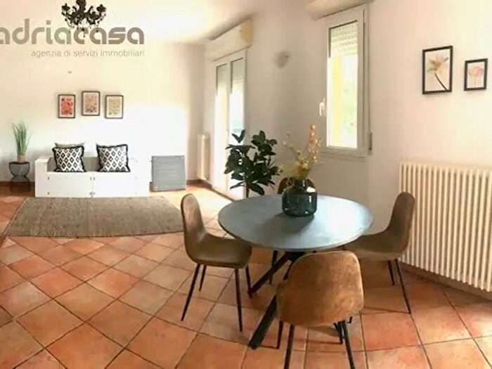 Appartamento quadrilocale in vendita in Via Settembrini, Misano Adriatico