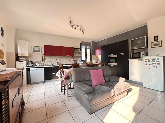 Appartamento trilocale in vendita in Via ai Boschi, Gessate