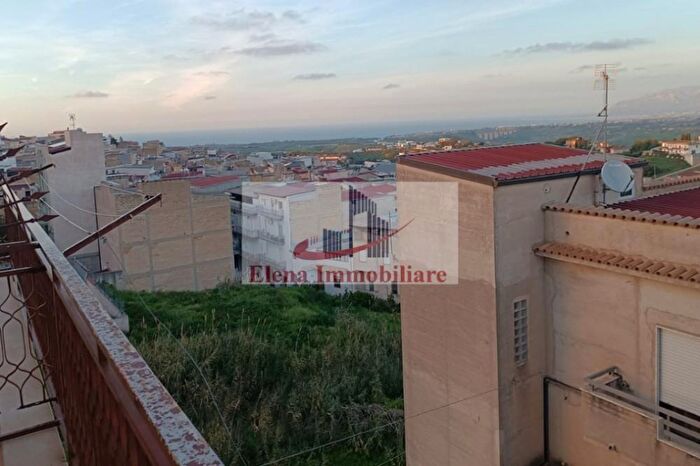 Appartamento quadrilocale in vendita in Alcamo