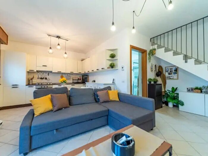 Appartamento trilocale in vendita in Strada Baganzola, Parma