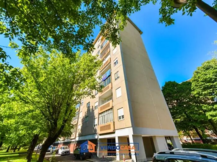Appartamento con 5 locali in vendita in Strada del Drosso d, Torino