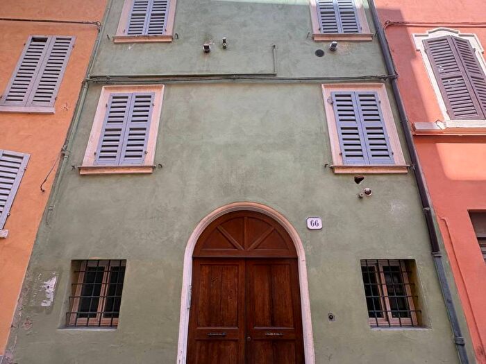 Appartamento bilocale in affitto in Via Adeodato Malatesta, Centro Storico, Modena