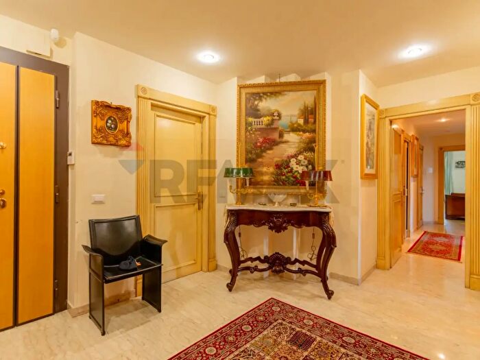 Appartamento quadrilocale in vendita in Via Vitantonio di Cagno, Bari