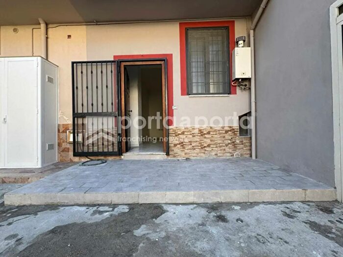 Appartamento trilocale in vendita in Via Cavacone, San Prisco