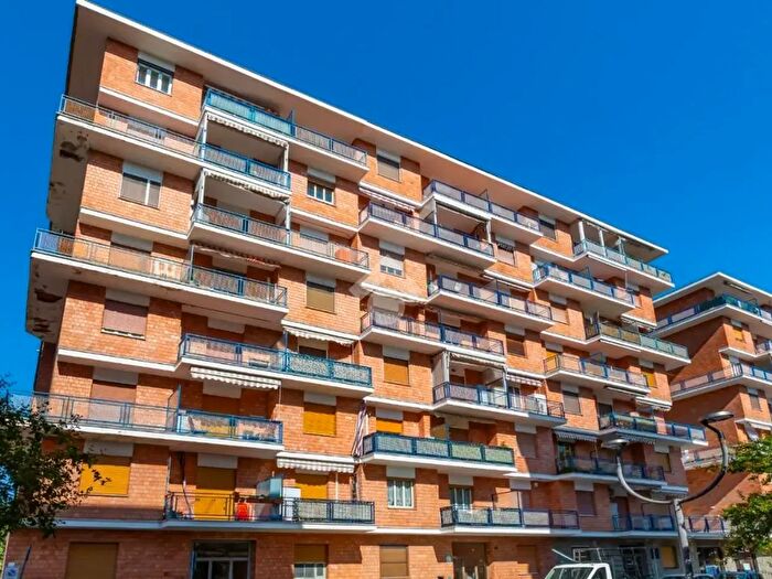 Appartamento trilocale in vendita in Via De Nicola, Beinasco