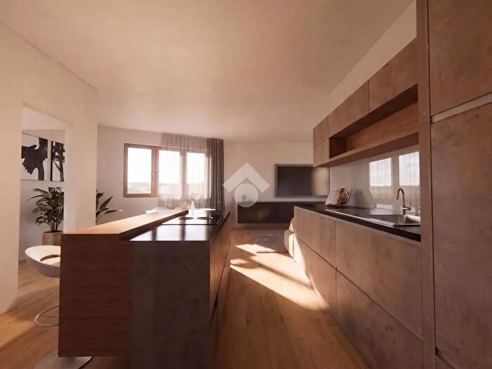 Appartamento quadrilocale in vendita in Via Dalmazia, Valdagno