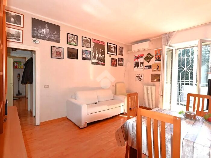 Appartamento bilocale in vendita in Via Oreste Salomone, Milano