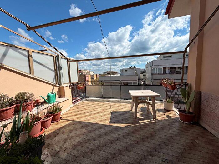 Casa trilocale in affitto in Ostia Levante, Roma