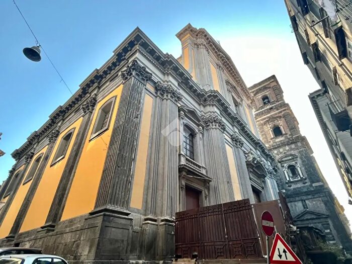 Appartamento monolocale in vendita in Via S Agostino alla Zecca, Napoli