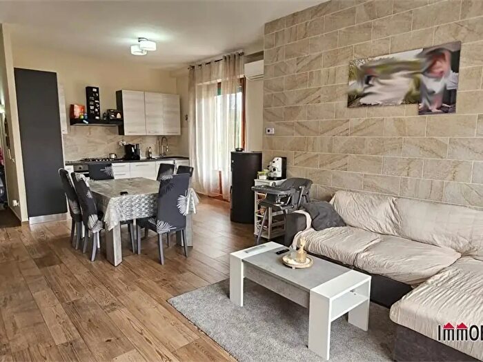 Appartamento trilocale in vendita in Colle Di Val DElsa