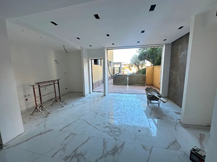 Appartamento quadrilocale in vendita in Via San Giuliano Prima Traversa, Modica