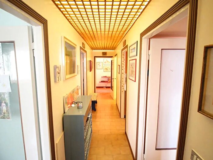 Appartamento quadrilocale in vendita in Viale Casiraghi, Sesto San Giovanni