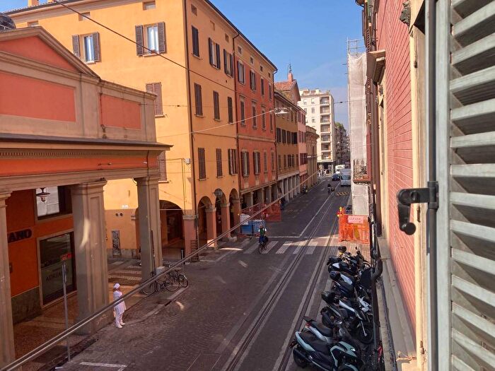 Appartamento monolocale in affitto in Via San Felice, San Felice, Bologna