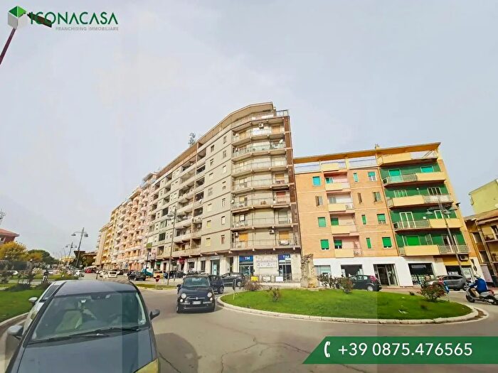 Appartamento trilocale in vendita in Via Martiri della Resistenza, Termoli