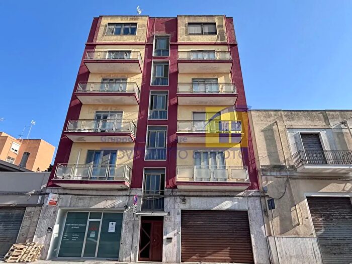 Appartamento trilocale in vendita in Via Provinciale San Vito, Brindisi