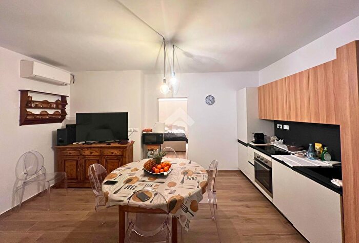 Appartamento bilocale in vendita in Via Vito Volterra, Ancona