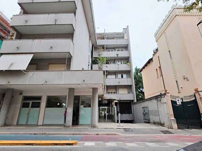Appartamento quadrilocale in affitto in Via Renella, Ferrarecce Università, Caserta