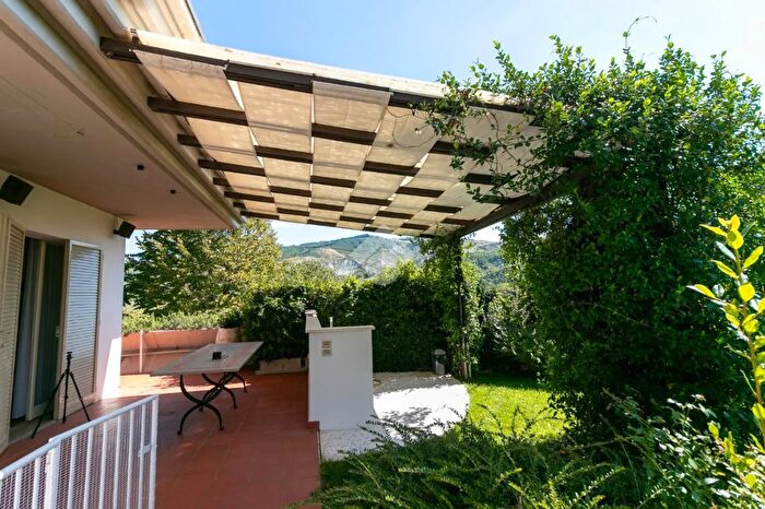 Casa trilocale in vendita in Viale della Libertà, Predappio