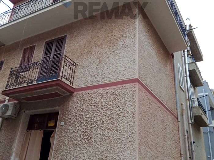 Casa con 7 locali in vendita in Via Nuova, San Giuseppe Jato