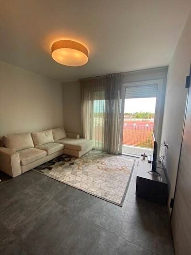 Appartamento trilocale in affitto in Via de' Gavasseti, Villaggio Giardino, Modena