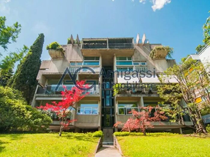 Appartamento quadrilocale in vendita in Viale Vittorio Emanuele II, Bergamo