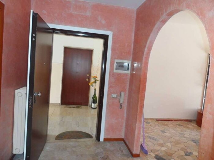 Appartamento con 5 locali in affitto in strada del Megiaro, San Pio X, Vicenza