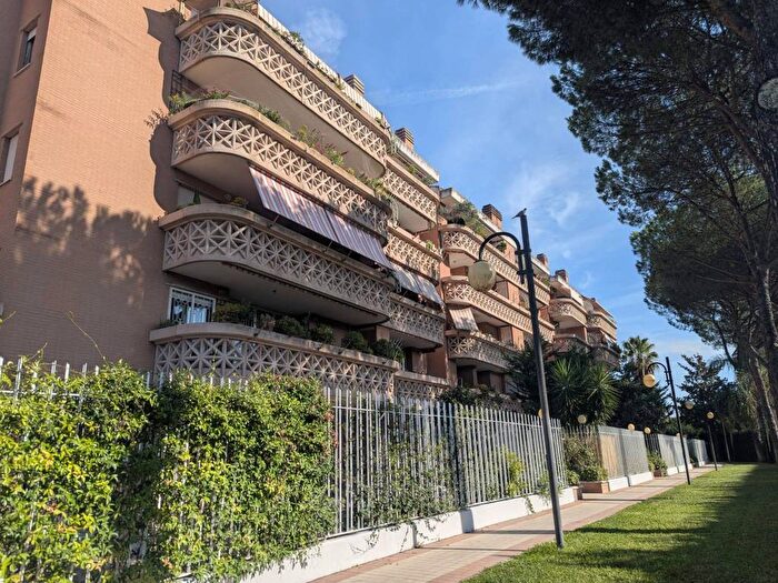 Appartamento bilocale in affitto in Via Raffaele Conforti, Aurelio Val Cannuta, Roma