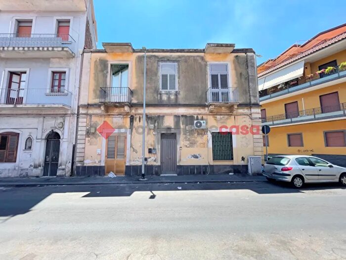 Appartamento bilocale in vendita in Via Spoto, Catania