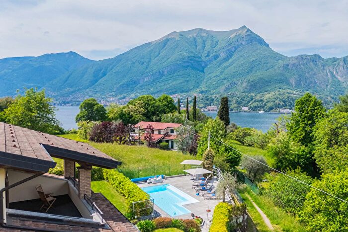 Casa con 20 locali in vendita in Bellagio