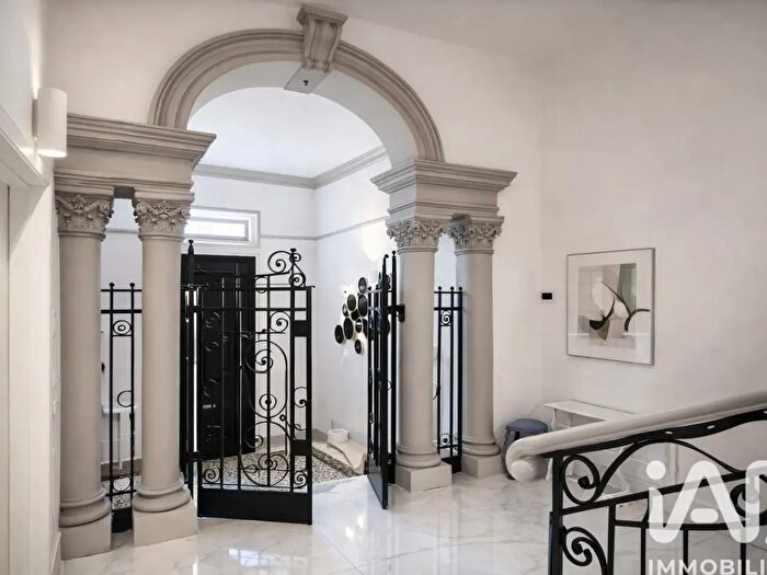 Casa con 12 locali in vendita in Via Leonardo da Vinci, Viareggio