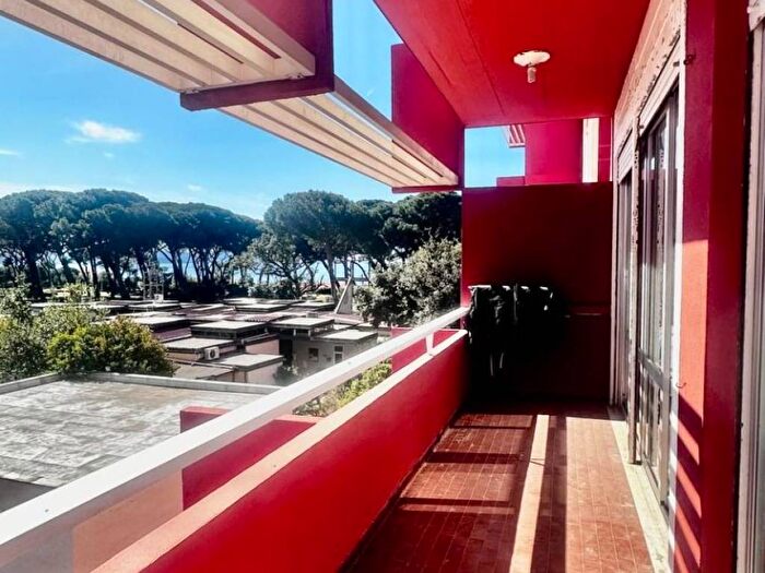 Appartamento trilocale in affitto in Via Litoranea, Zona Nuova Pratoranieri, Follonica