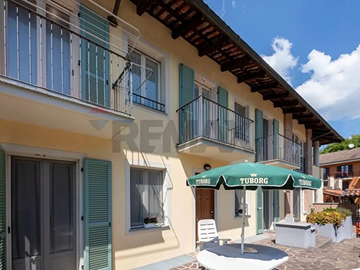 Casa con 5 locali in vendita in Via Roma, Baldissero DAlba
