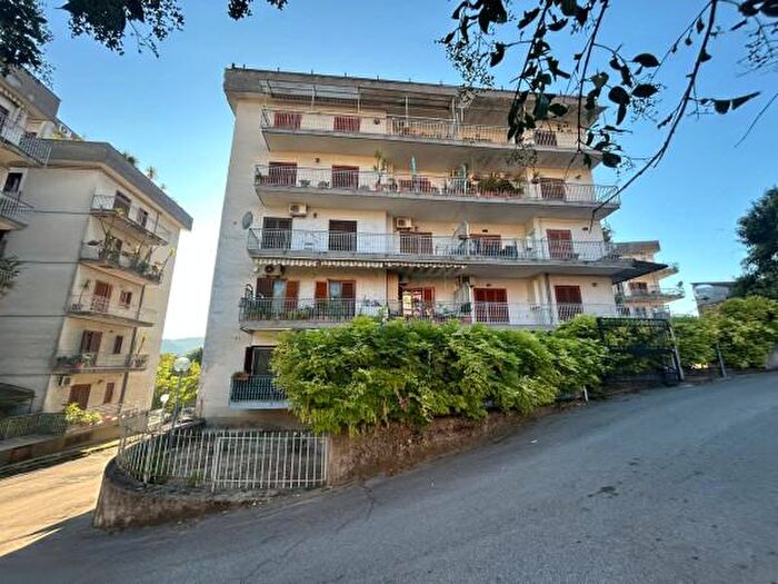 Appartamento quadrilocale in vendita in Via Nuova Cartiera, SantElia Fiumerapido