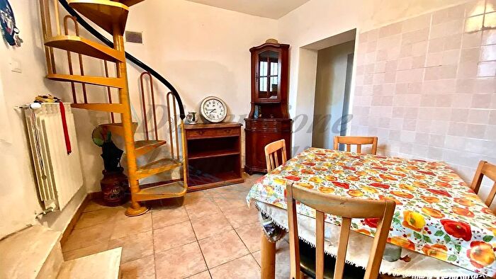 Appartamento quadrilocale in vendita in Piazza Giuseppe Garibaldi, Rosignano Marittimo